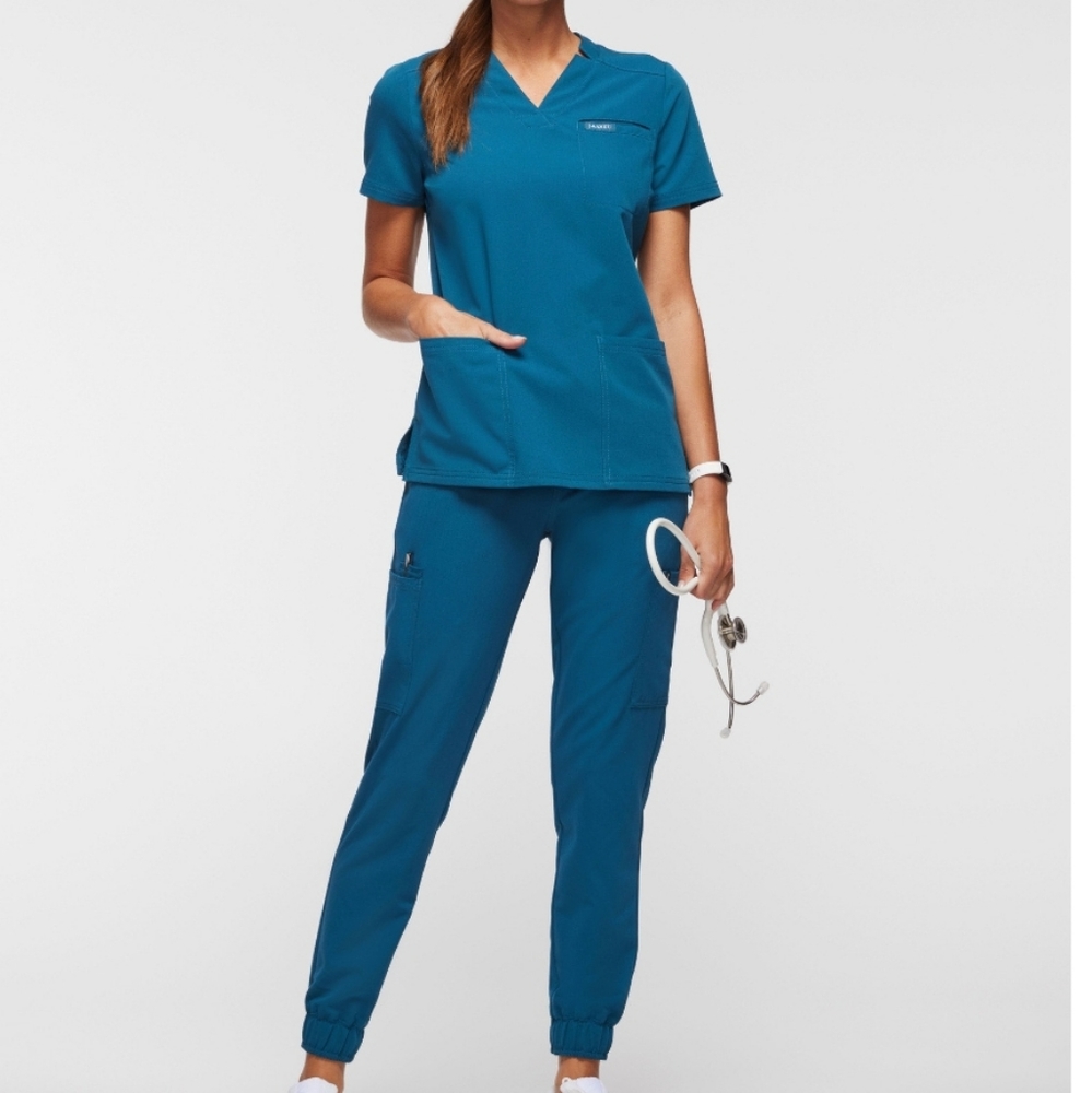 Jaanuu set - jogger + 2 tops